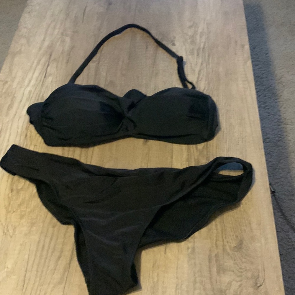 Bathing suit